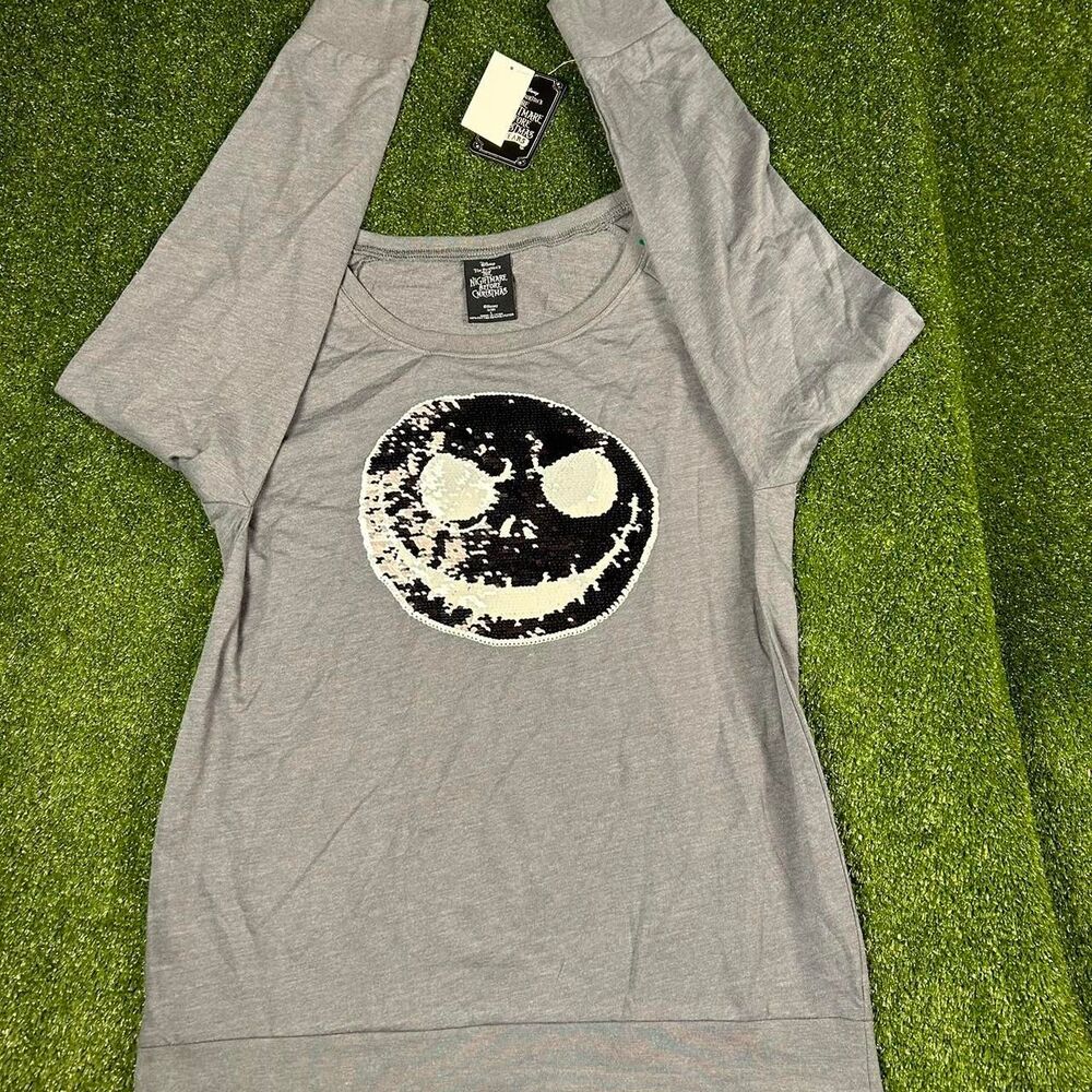Disney Women's Grey Sweatshirt